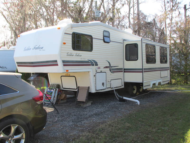 1996 Glendale RV Golden Falcon Tour Edition, 5th Wheels RV For Sale By