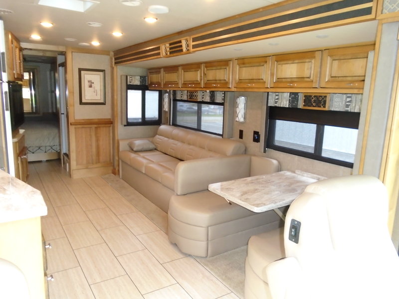 2019 Tiffin Allegro Open Road 32SA, Class A Gas RV For Sale By Owner in Gainesville, Florida
