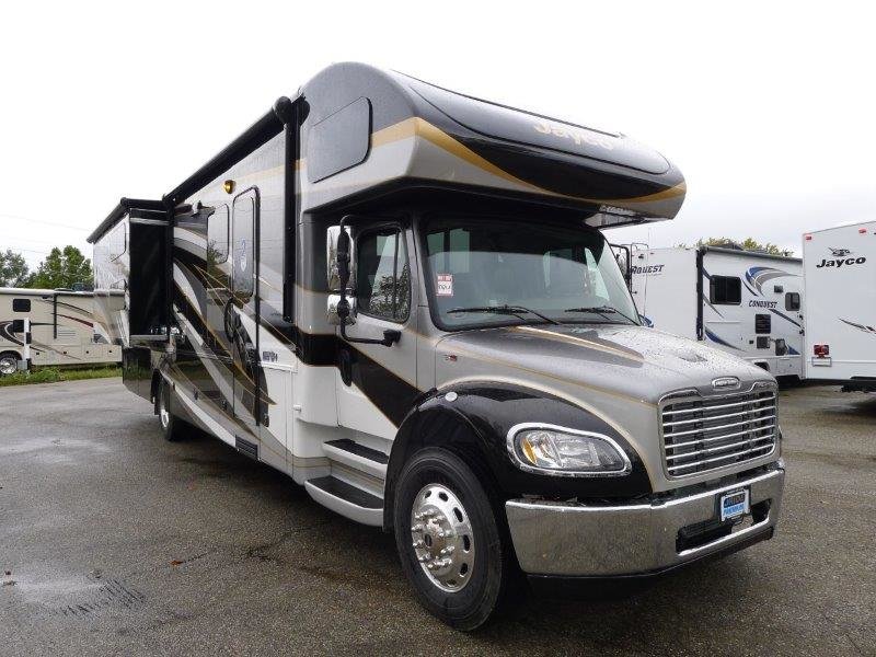 2018 Jayco Seneca 37fs, Class C RV For Sale By Owner in Roscoe, New