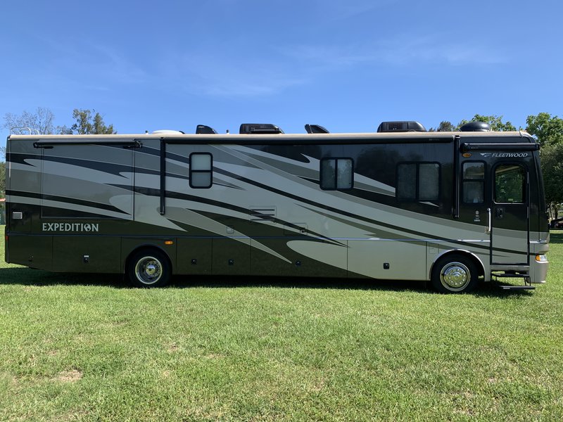 2007 Fleetwood Expedition 38V, Class A - Diesel RV For Sale By Owner in ...