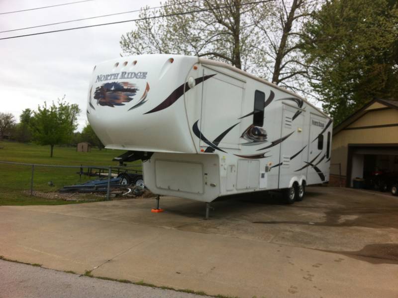 2010 Coachmen North Ridge 320 RLQ, 5th Wheels RV For Sale By Owner in