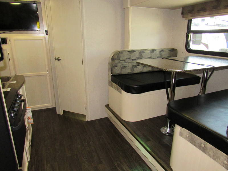 2019 Winnebago Micro Minnie 1808FBS, Travel Trailers RV For Sale in