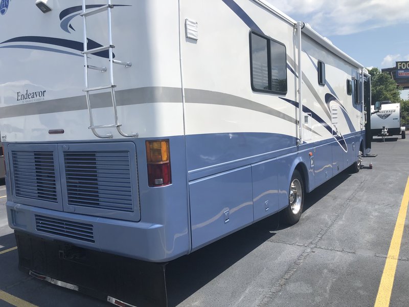2002 Holiday Rambler Endeavor, Class A Diesel RV For Sale By Owner in