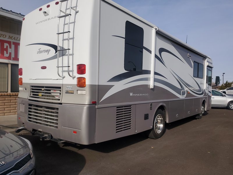 2005 Winnebago Journey 32T, Class A Diesel RV For Sale in Fallon
