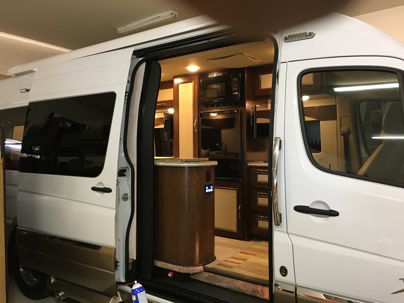 2018 Regency RV Xalta, Class B RV For Sale By Owner in Santa ysabel