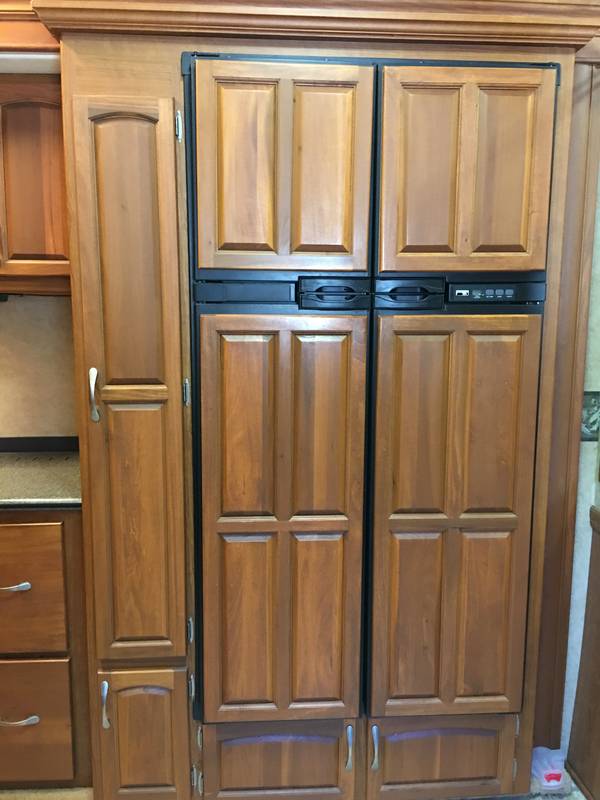 2009 Holiday Rambler Presidential Suite 37SKQ, 5th Wheels RV For Sale