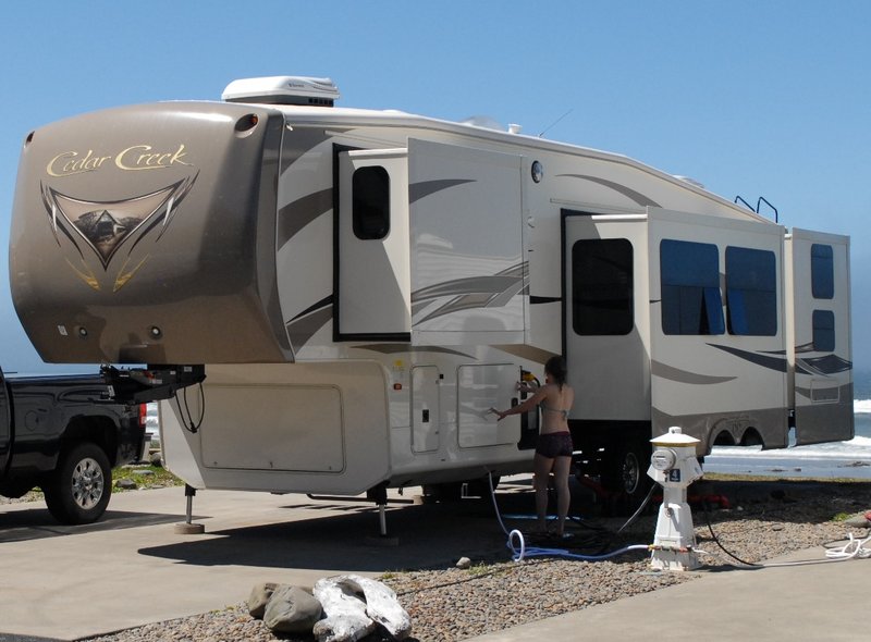 2014 Forest River Cedar Creek 36B4, 5th Wheels RV For Sale By Owner in Bozeman, Montana RVT