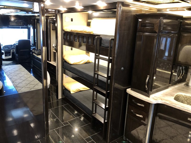 2014 Newmar King Aire 4599 Triple Bunk, Class A Diesel RV For Sale By