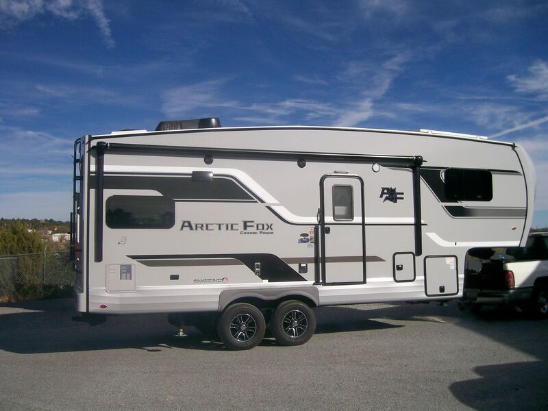 2025 Northwood Arctic Fox 27-5L