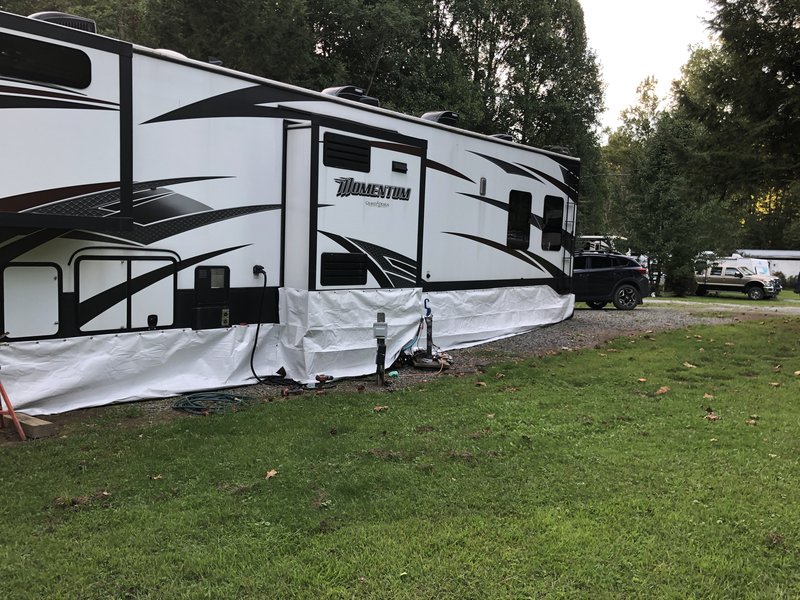 2016 Grand Design Momentum 397TH, 5th Wheels RV For Sale By Owner in Marion, Pennsylvania | RVT 2016 Grand Design Momentum 397th For Sale