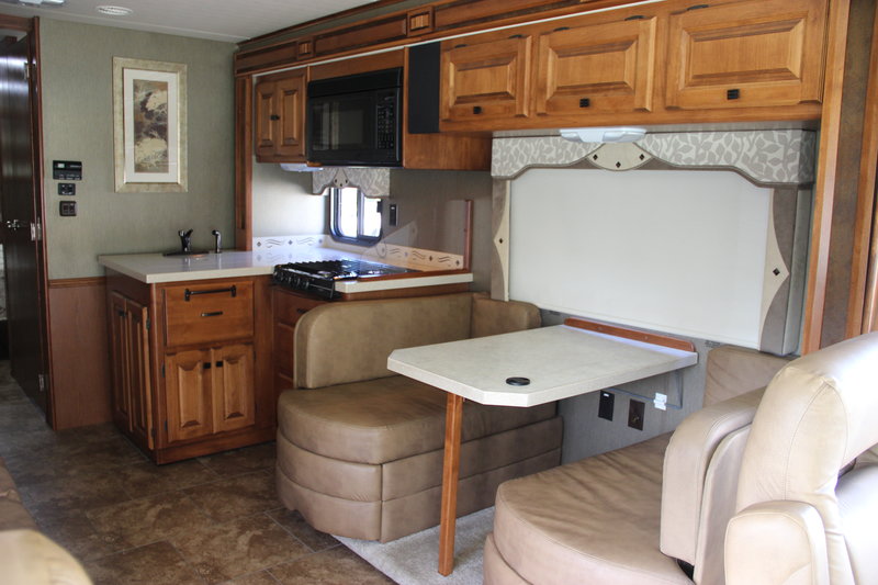 2013 Tiffin Allegro Open Road 30GA, Class A Gas RV For Sale By Owner