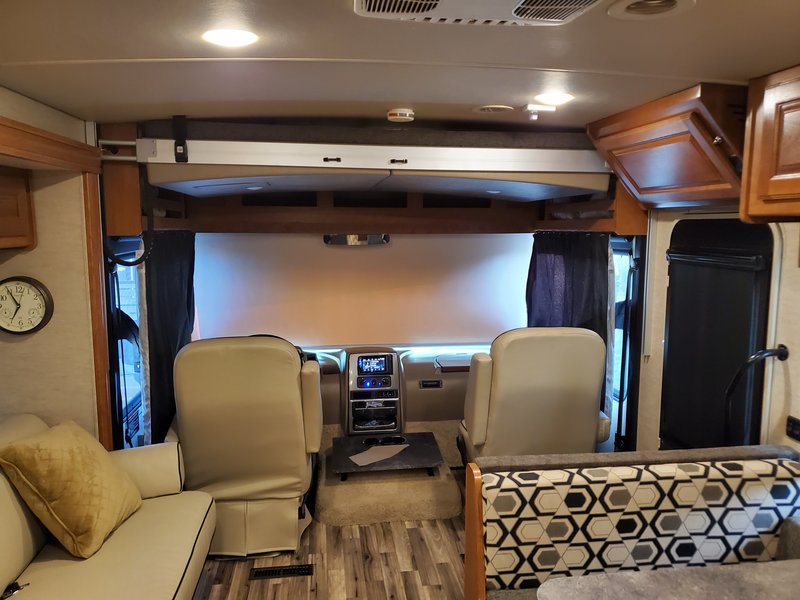 2018 Winnebago Vista 29ve Class A Gas Rv For Sale By Owner In