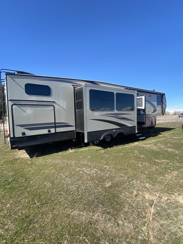 2018 Keystone Montana High Country 364BH, 5th Wheels RV For Sale By Owner in Provo, Utah RVT