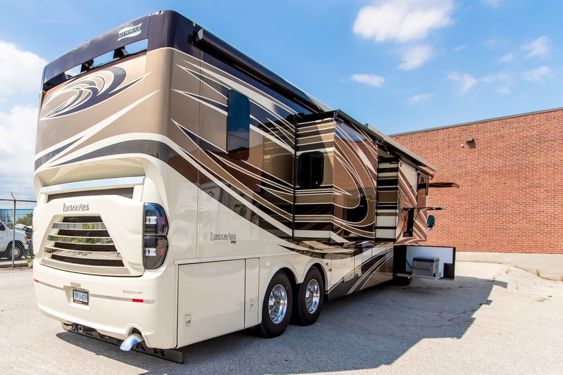 2015 Newmar London Aire 4503, Class A Diesel RV For Sale By Owner in Mississauga, Ontario
