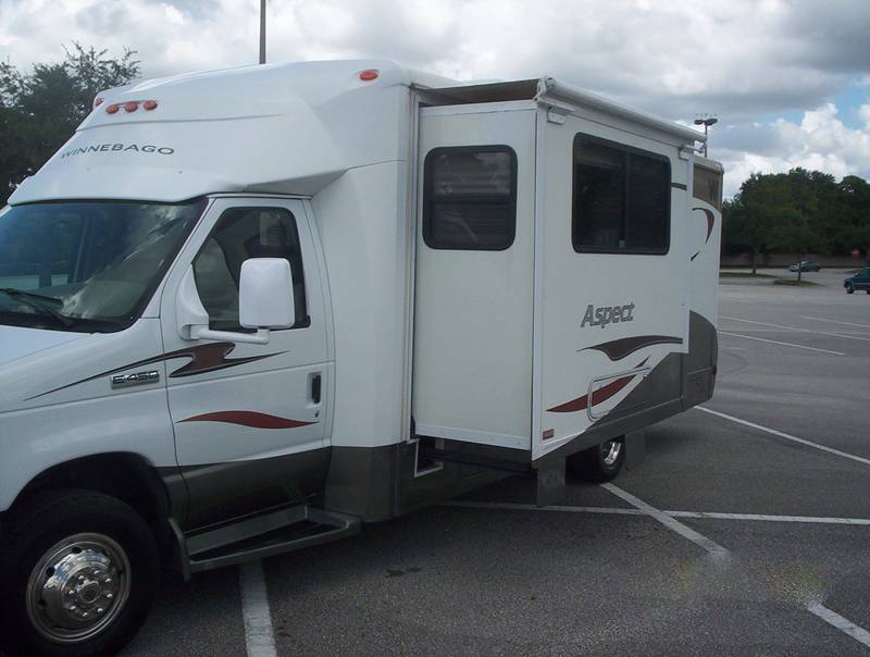 2007 Winnebago Aspect 26A, Class C RV For Sale By Owner in Sebring