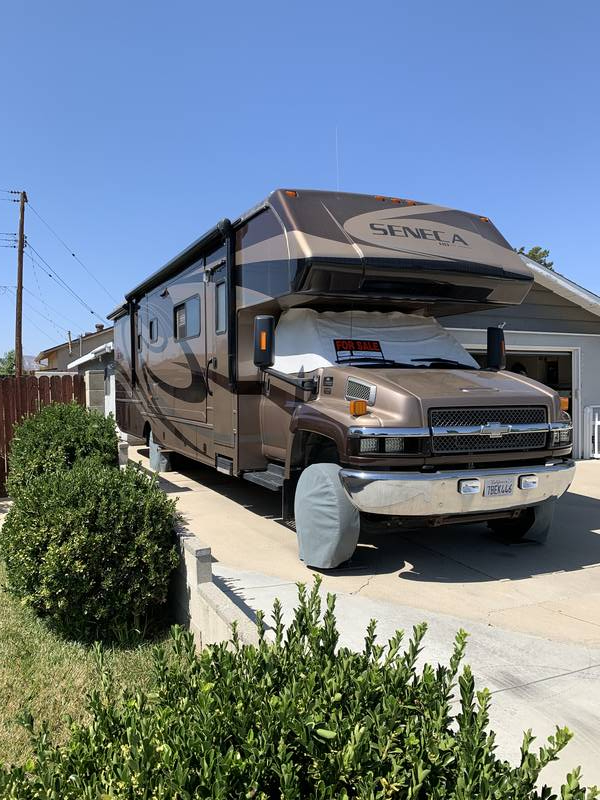 2006 Jayco Seneca HD 35GS, Class C RV For Sale By Owner in Simi valley