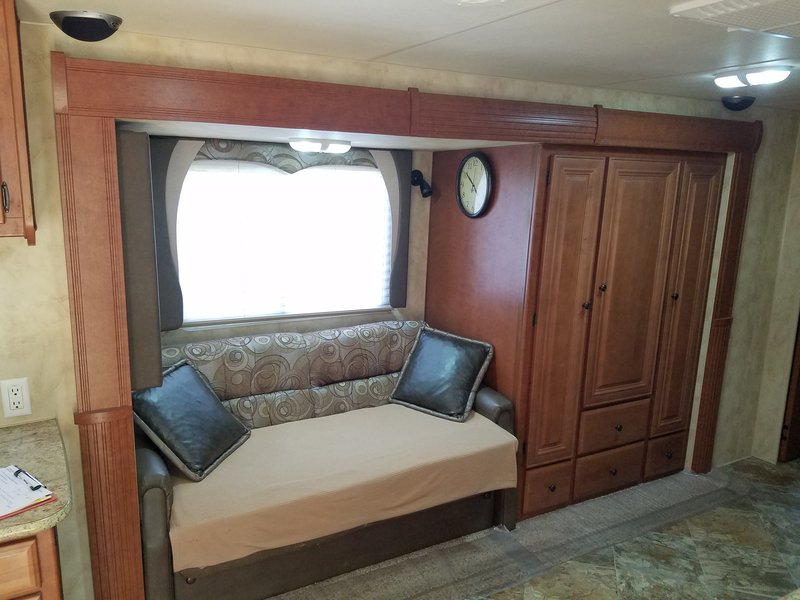 2013 Northwood Arctic Fox 25W, Travel Trailers RV For Sale By Owner in