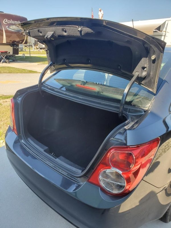 2015 Chevrolet Sonic, Tow Behind Cars RV For Sale By Owner in Clermont