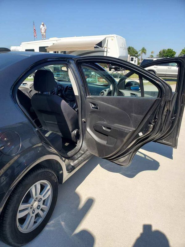 2015 Chevrolet Sonic, Tow Behind Cars RV For Sale By Owner in Clermont