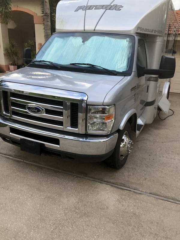 2015 PleasureWay Pursuit, Class B RV For Sale By Owner in