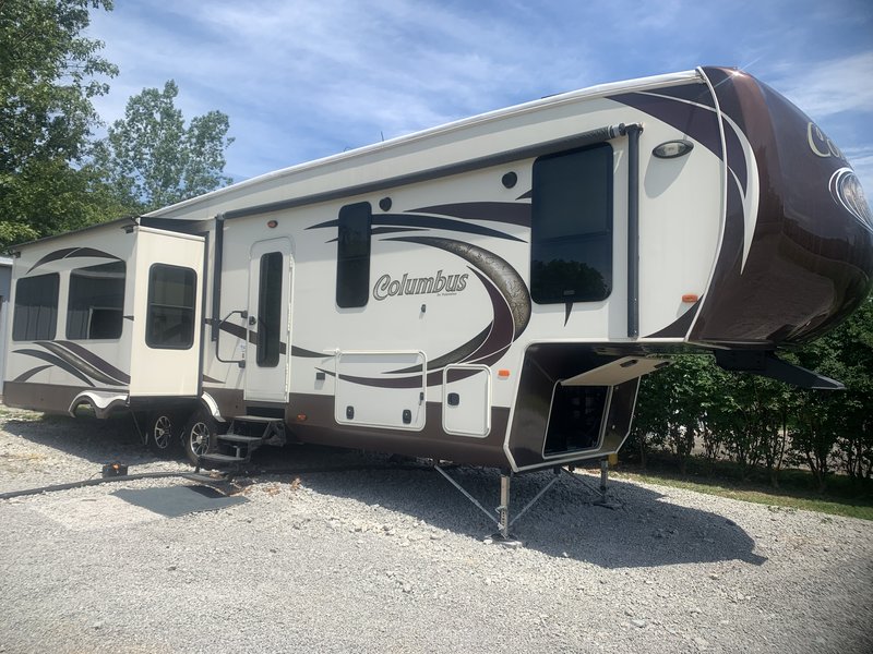 2016 Palomino Columbus 365RL, 5th Wheels RV For Sale By Owner in ...