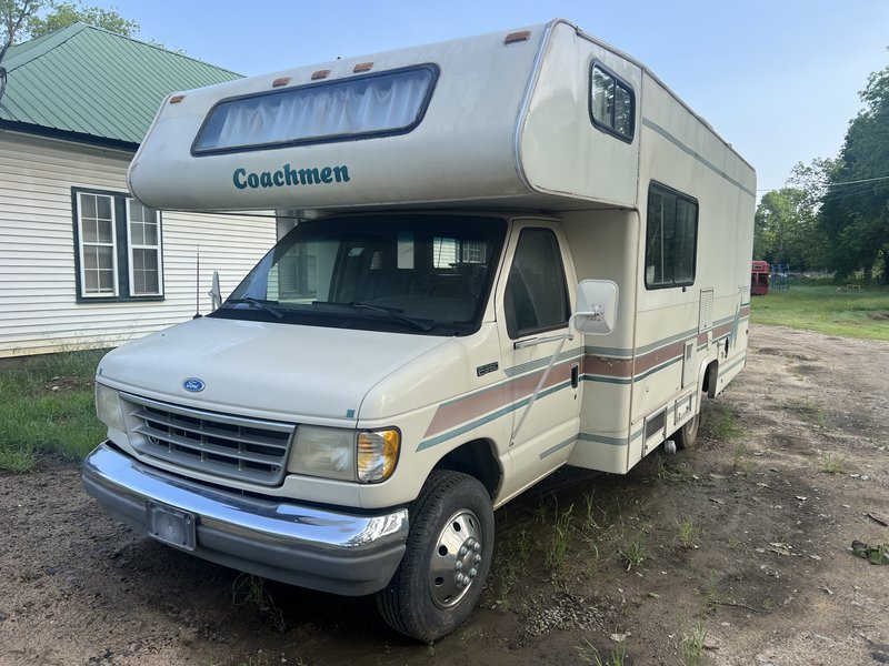 1993 Coachmen Santara 240CB, Class C RV For Sale By Owner in Pawhuska