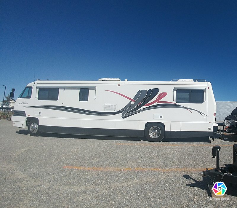 1994 Foretravel Motorcoach Grand Villa U300, Class A Diesel RV For Sale By Owner in Bigfork
