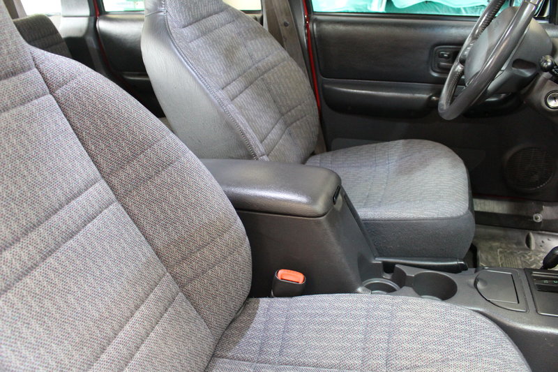 Used 1999 Jeep Grand Cherokee Cherokee Sport for Sale by Owner in