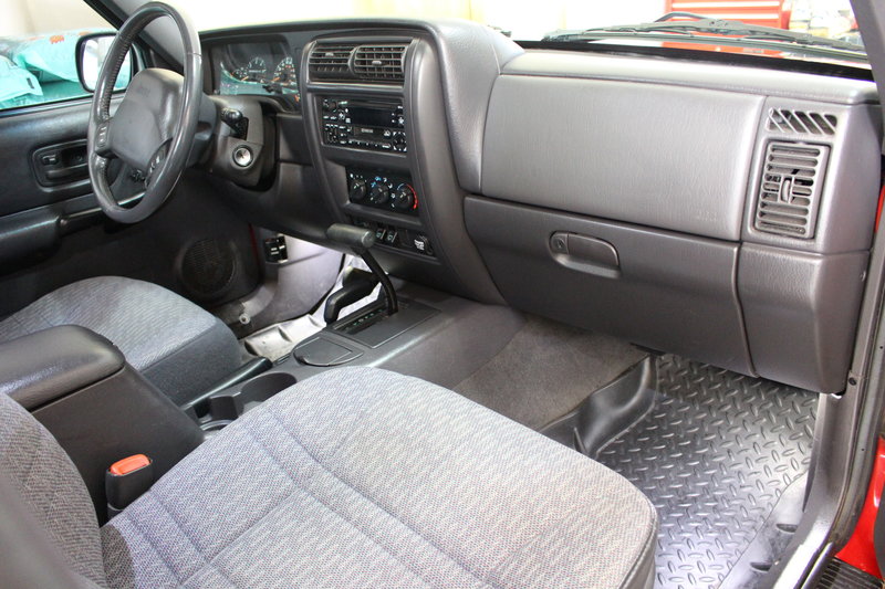 1999 Jeep Grand Cherokee Cherokee Sport, Tow Behind Cars RV For Sale By