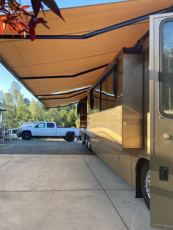 2006 Monaco Signature Commander IV, Class A Diesel RV For Sale By