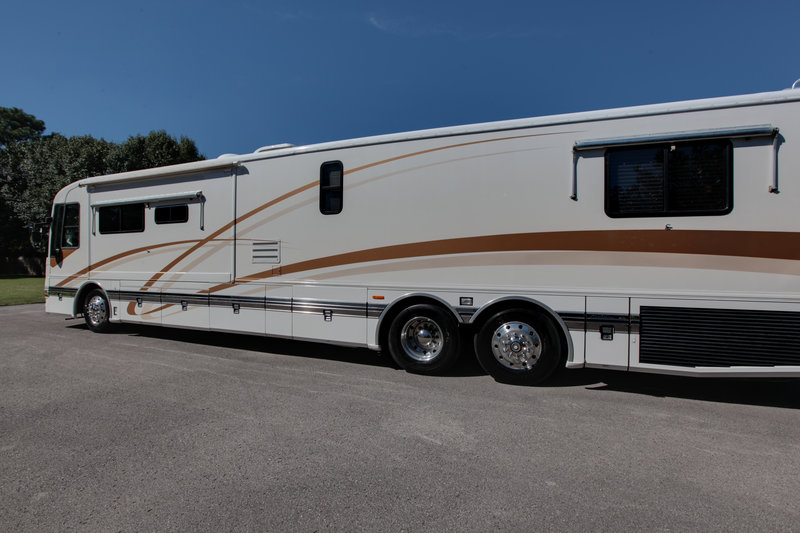 2000 american coach eagle sofa bed