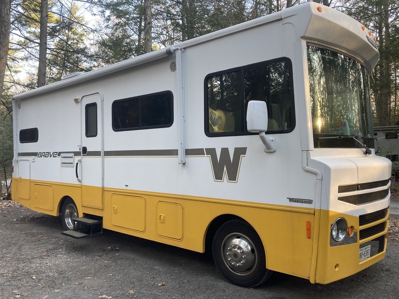 Winnebago Brave A Class A Gas Rv For Sale By Owner In