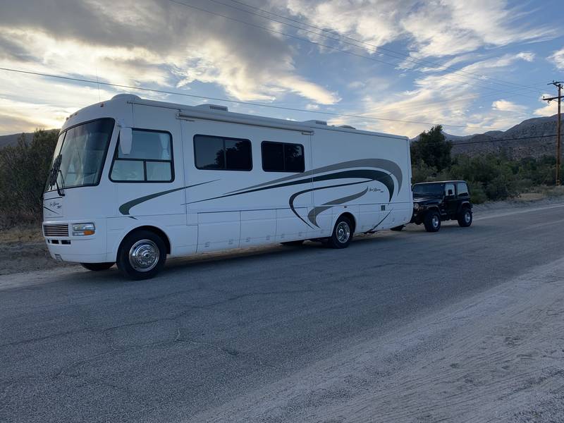 2004 National RV Sea Breeze LX 8341, Class A Gas RV For Sale By Owner