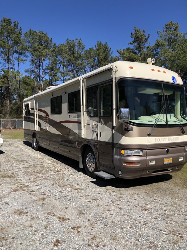 1997 Holiday Rambler Navigator 40WDS 450HP, Class A Diesel RV For