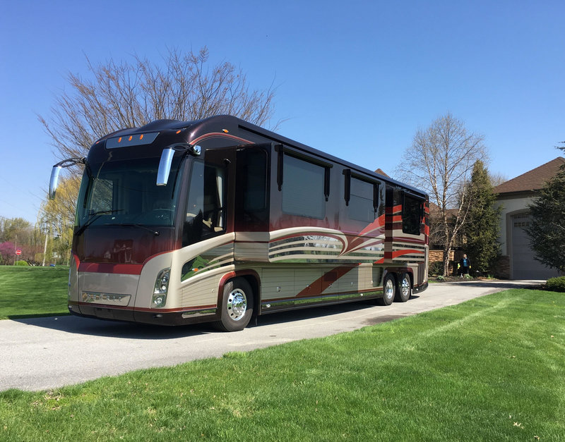 2010 Newell P2000i, Class A - Diesel RV For Sale By Owner in North las ...