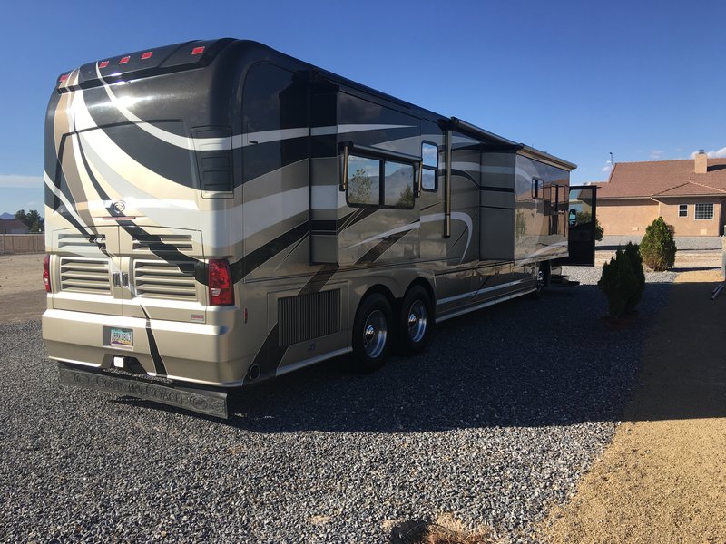 2006 Country Coach Intrigue 530 Ovation II, Class A Diesel RV For