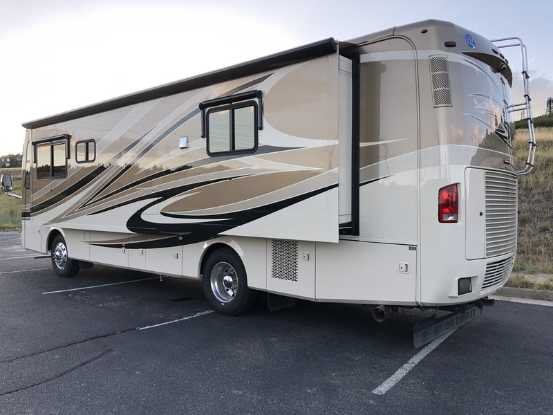 2011 Holiday Rambler 36PFT MONACO, Class A Diesel RV For Sale By Owner in Castle Pines