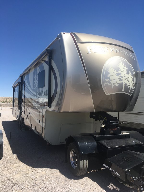 2015 Redwood RV M38RE, 5th Wheels RV For Sale By Owner in