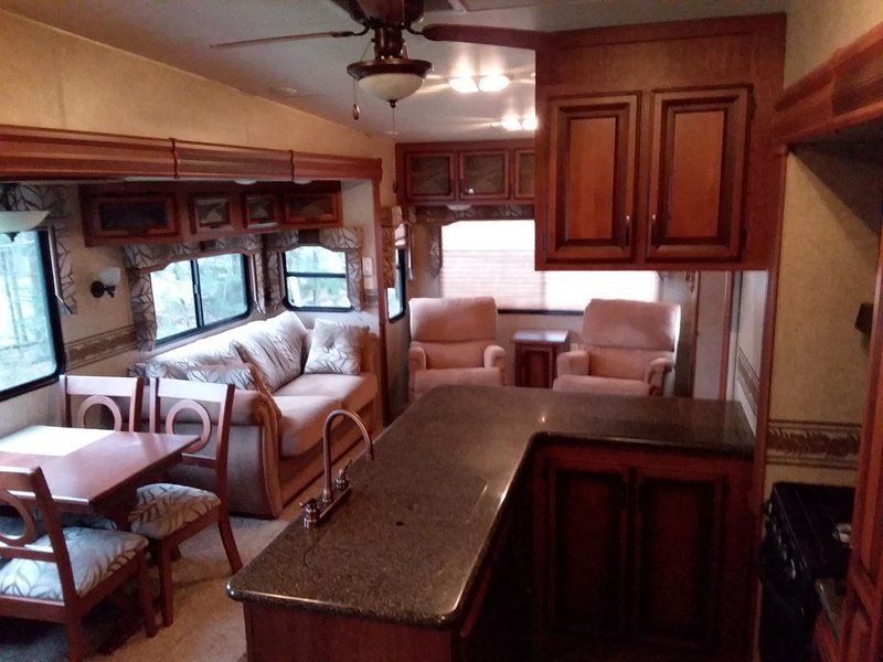 2012 KZ Durango 2500 355RL, 5th Wheels RV For Sale By Owner in