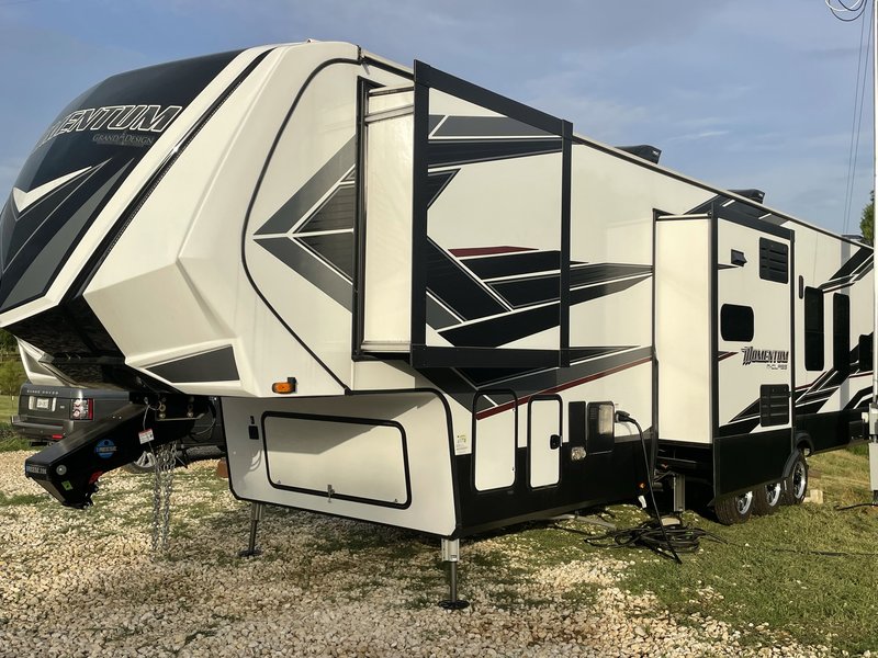 2021 Grand Design Momentum M Class 381M Toy Haulers RV For Sale By Owner In Elgin Texas RVT 