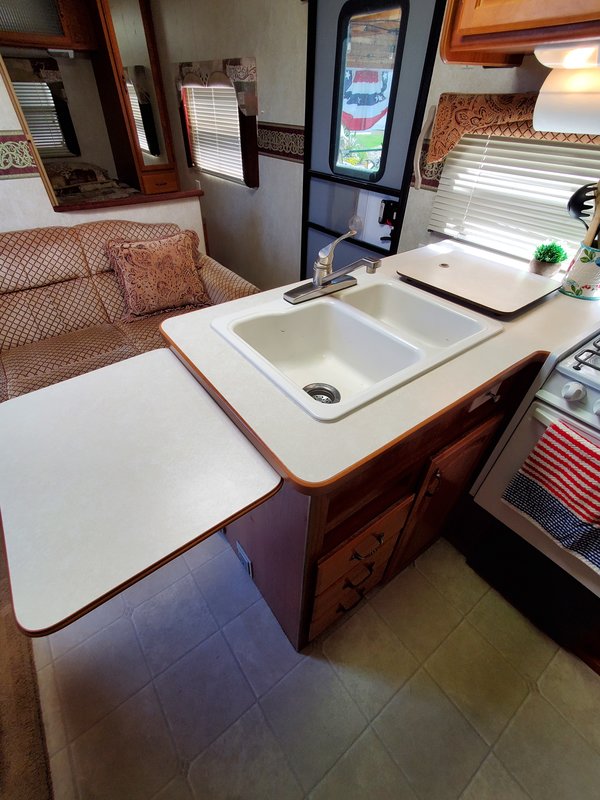 2006 Komfort 232, Travel Trailers RV For Sale By Owner in Soap lake