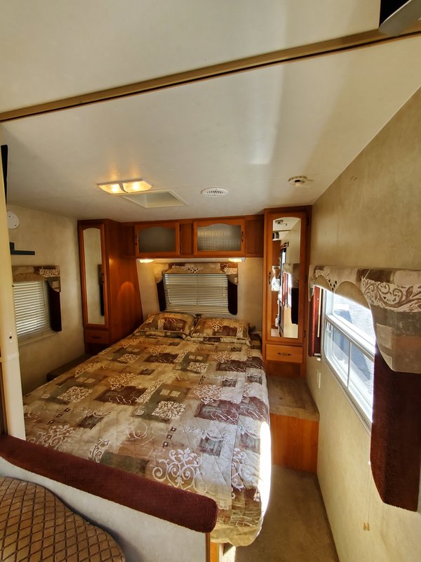 2006 Komfort 232, Travel Trailers RV For Sale By Owner in Soap lake
