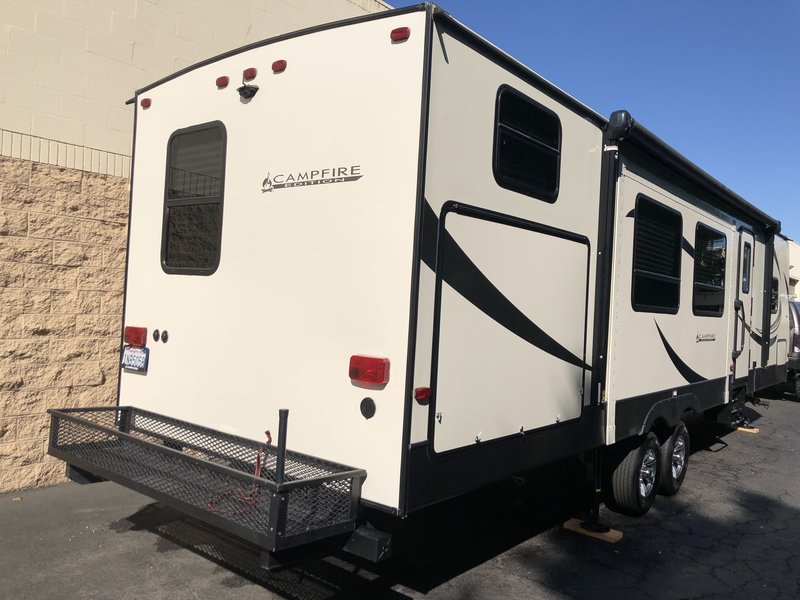 2018 Keystone Sprinter Campfire Edition 33bh, Travel Trailers RV For Sale By Owner in Ventura