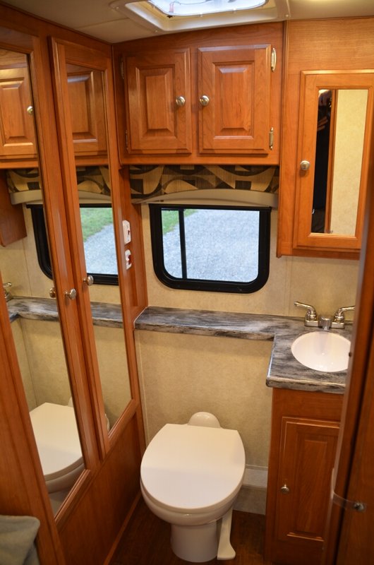 2016 Phoenix Cruiser 2552, Class C RV For Sale By Owner in Mcallen