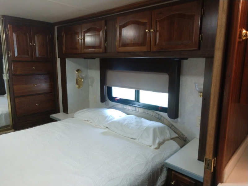 2002 Tiffin Allegro Phaeton 40OH, Class A Diesel RV For Sale By Owner