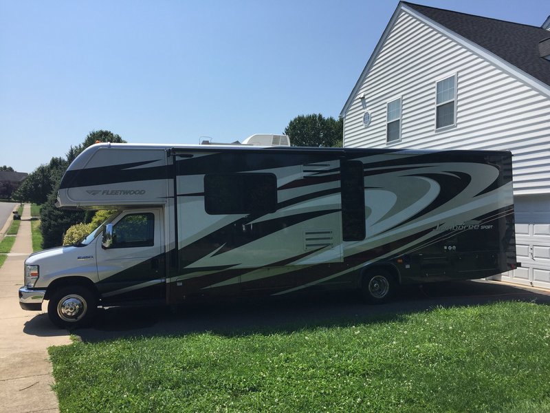 2012 Fleetwood Jamboree Sport 31M, Class C RV For Sale By Owner in ...