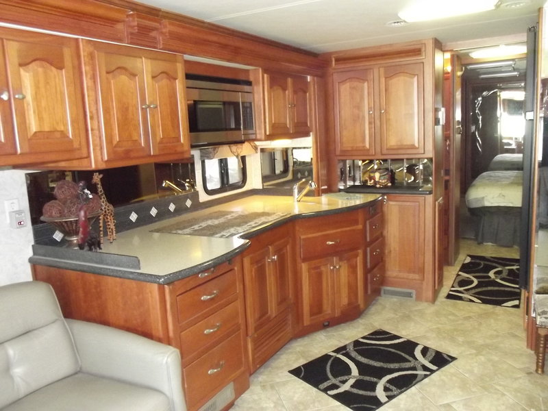 2006 Tiffin Allegro Bus 40QDP, Class A Diesel RV For Sale By Owner in