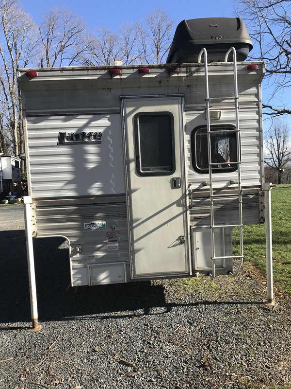 2002 Lance 835, Truck Campers RV For Sale By Owner in Asheboro, North Carolina 352093