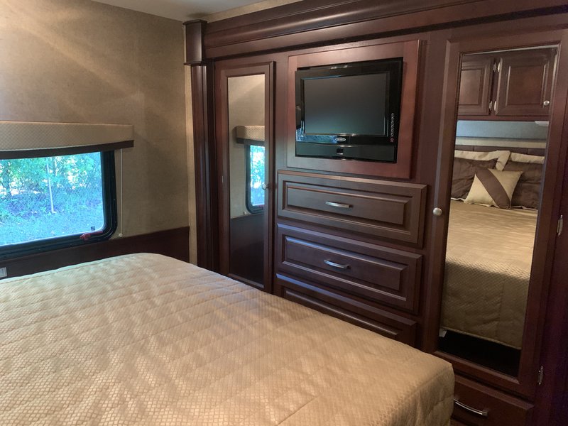 2013 Thor Motor Coach Daybreak 34KD, Class A - Gas RV For Sale By Owner