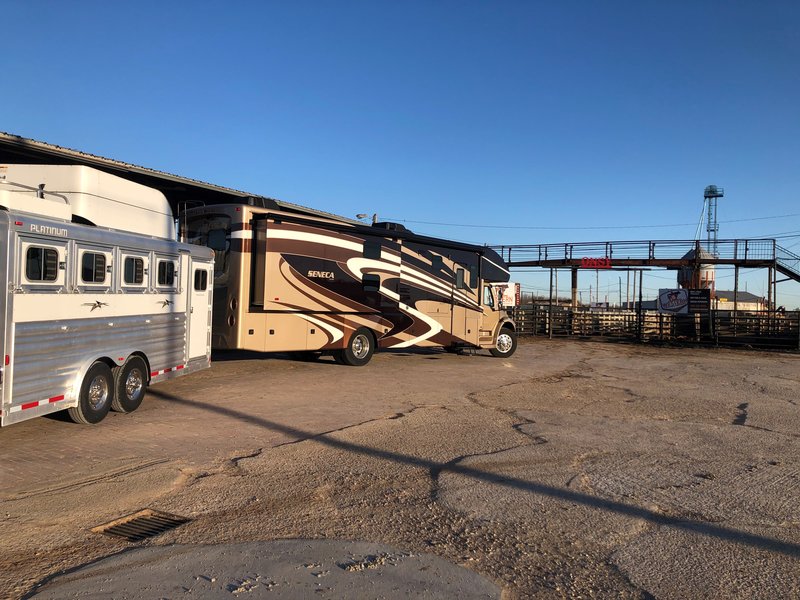2015 Jayco Seneca 37FS, Class C RV For Sale By Owner in Greenwood